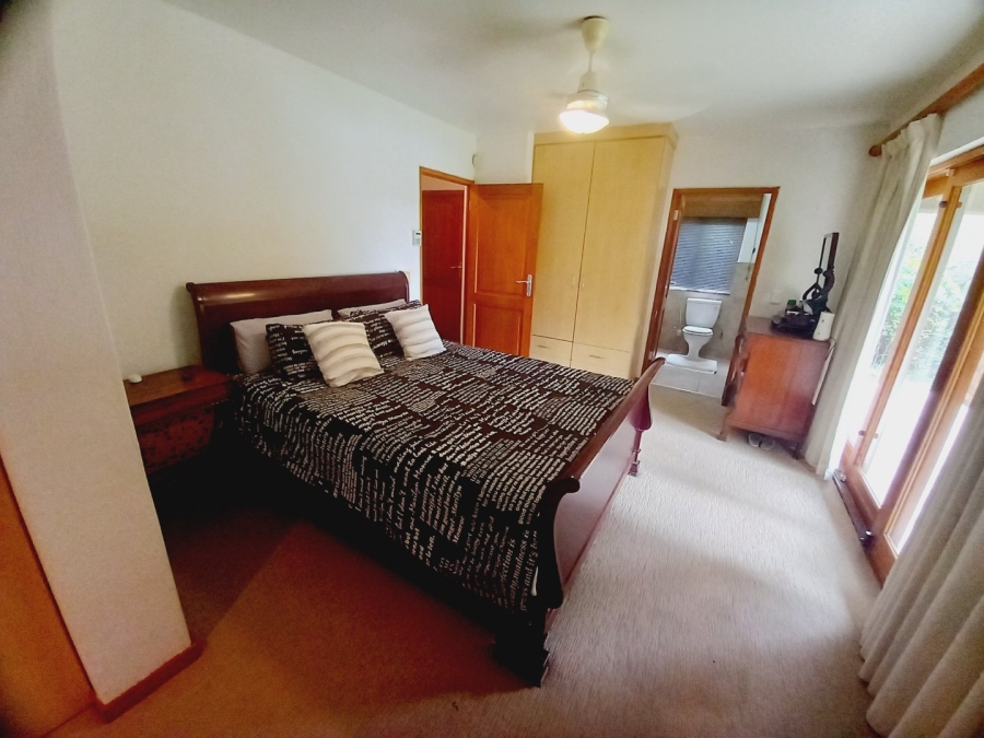4 Bedroom Property for Sale in Boschenvaal River Front Lodges Free State